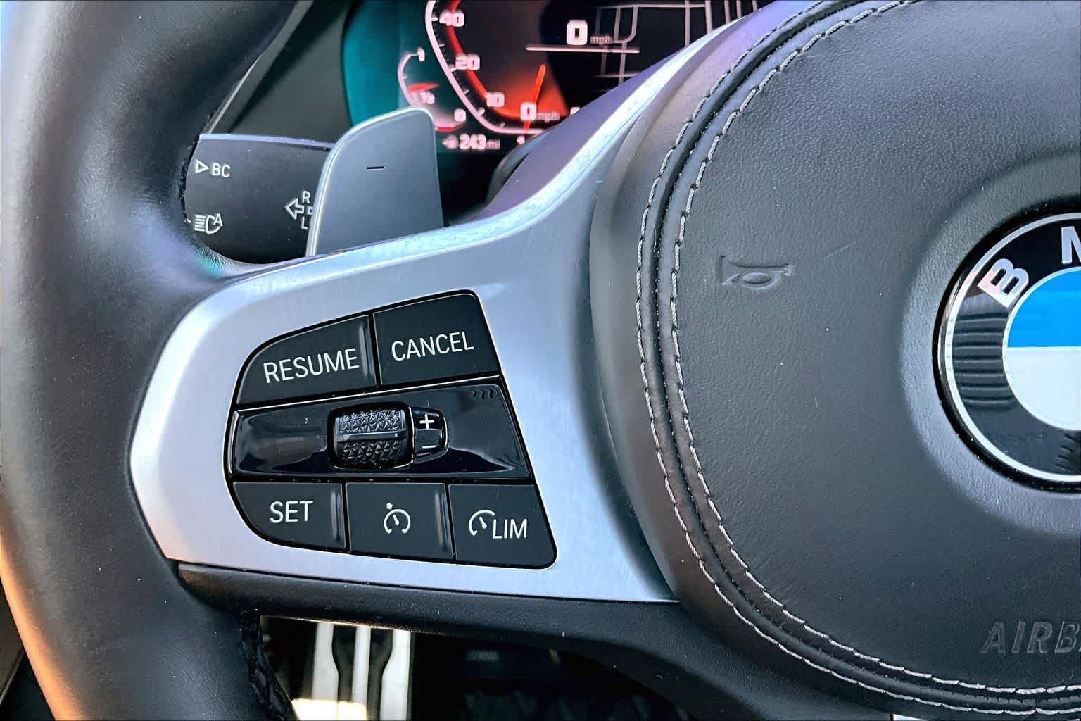Used 2021 Black Sapphire Metallic BMW M50i image 22