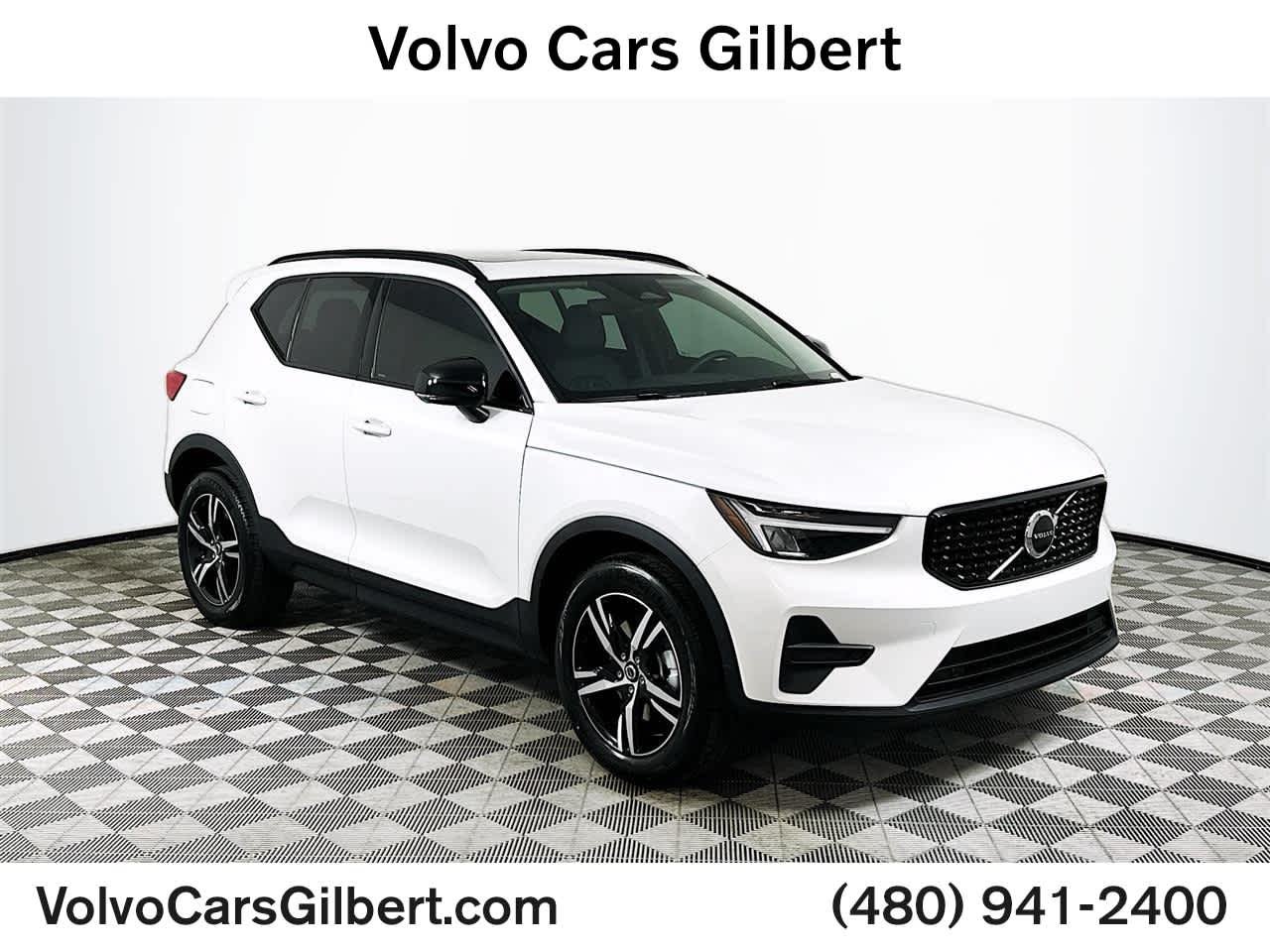 2026 Volvo XC40 B5 Core Dark AWD's photo