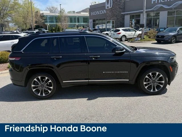 Used 2023 Black Jeep Overland image 4