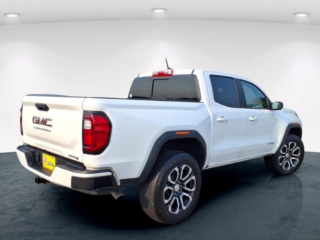 Used 2023 White GMC AT4 image 8