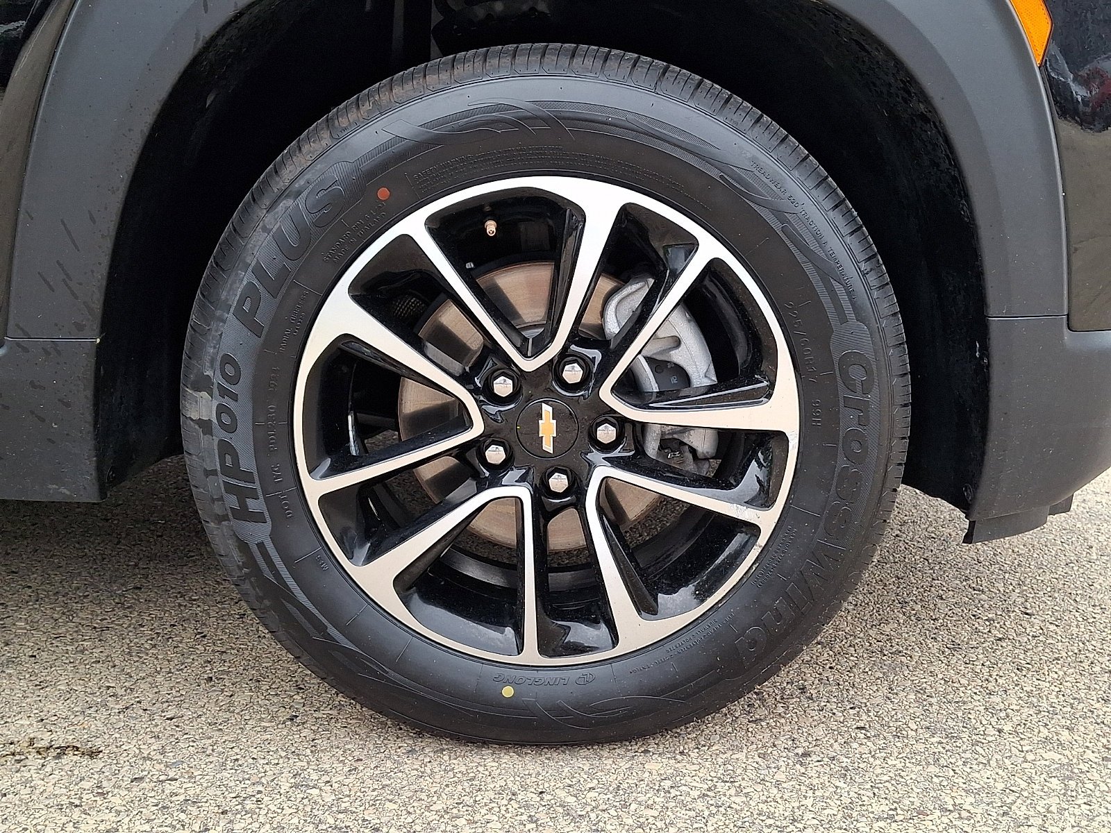 Used 2024 Mosaic Black Metallic Chevrolet LT image 7