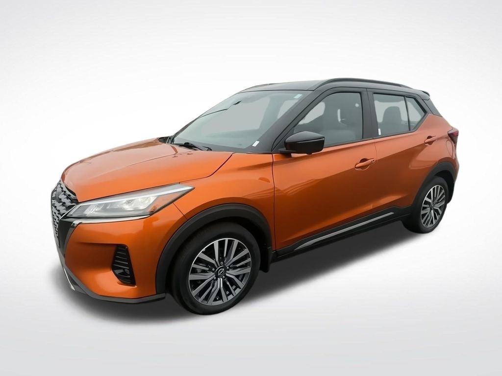 Used 2023 Orange Nissan SR image 5