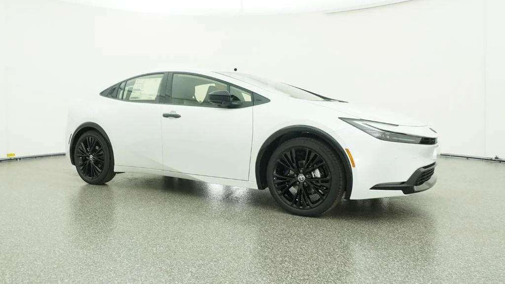 New 2026 Wind Chill Pearl Toyota Nightshade Edition image 8