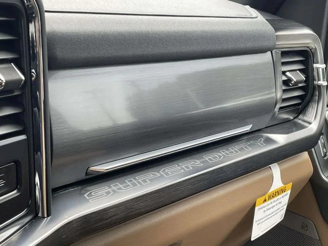 New 2026 Star White Metallic Tri-Coat Ford F-250® Lariat® image 32