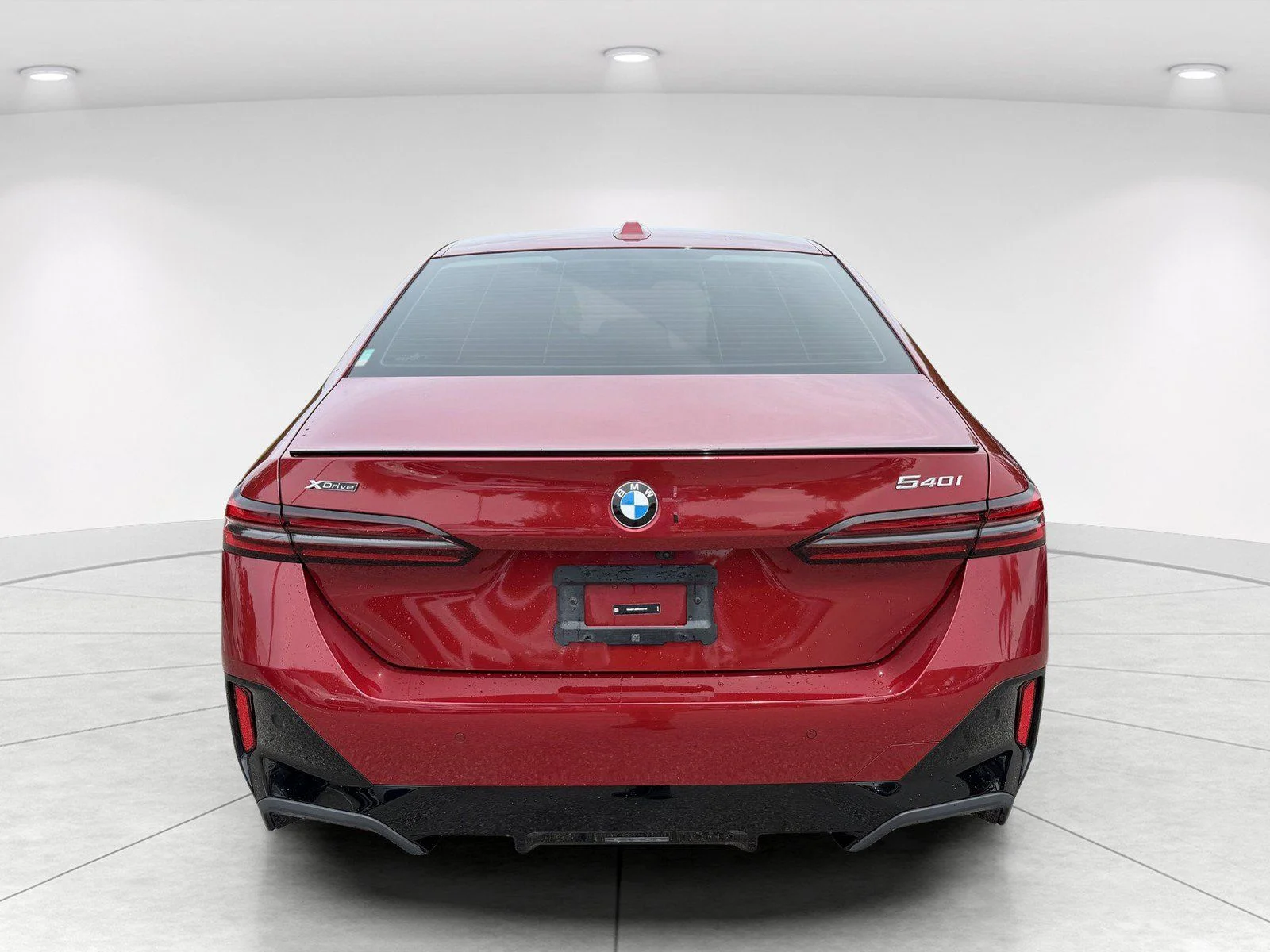 Certified Used 2024 Vegas Red Metallic BMW 540i xDrive image 5