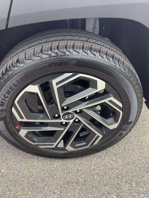 New 2026 White Pearl Hyundai SEL Plus image 34