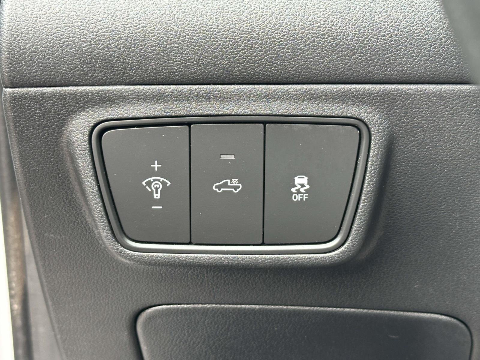 2022 Hyundai Santa Cruz SEL - Photo 18