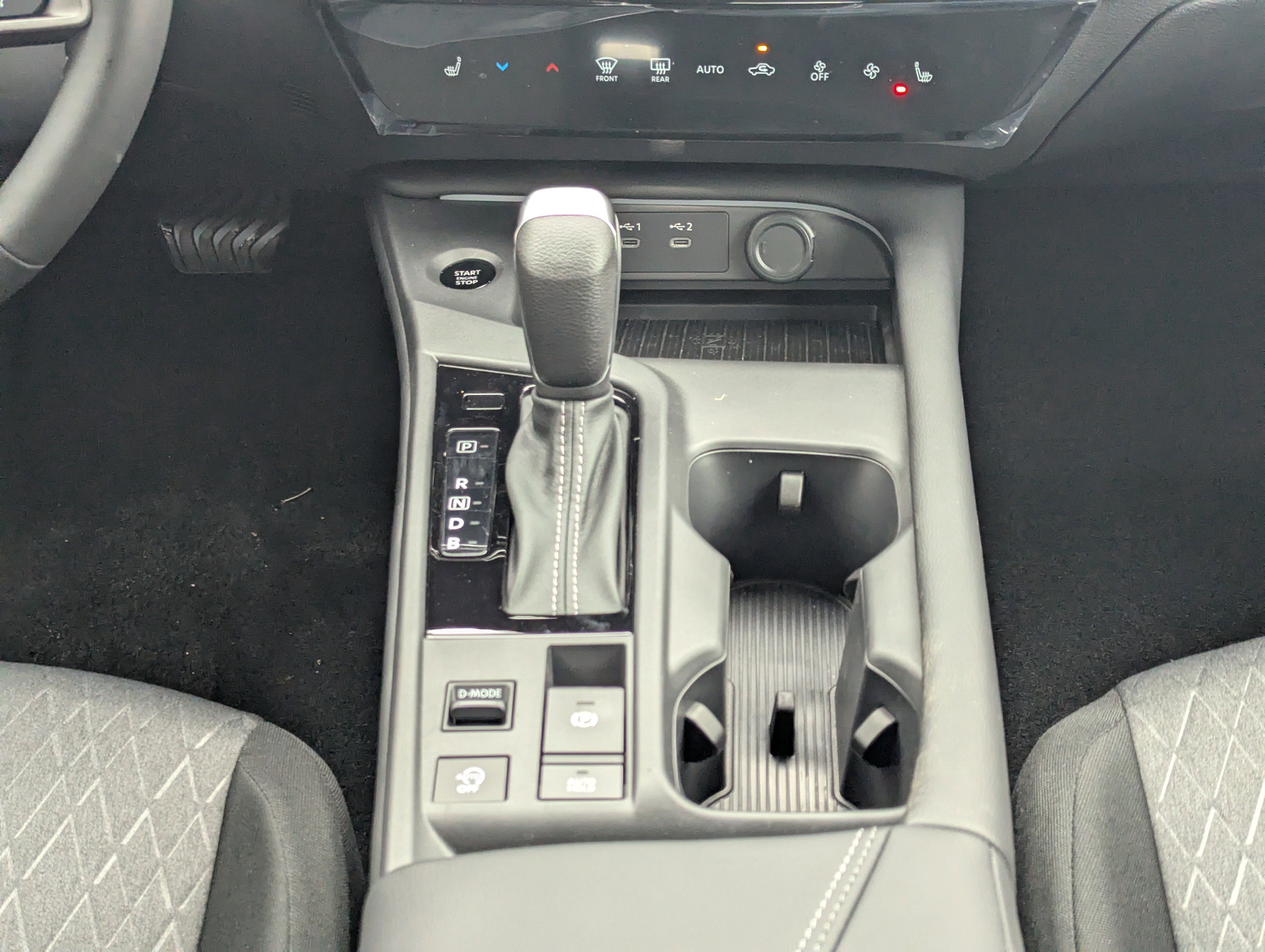New 2026 White Nissan SV image 16