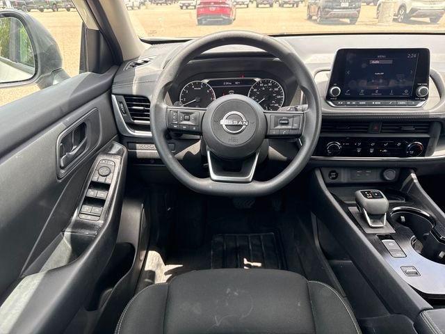 Used 2024 White Nissan S image 13