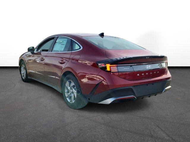 New 2026 Ultimate Red Hyundai SE image 3