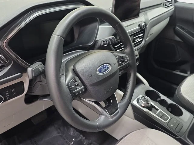 Certified Used 2023 Oxford White Ford Active image 12