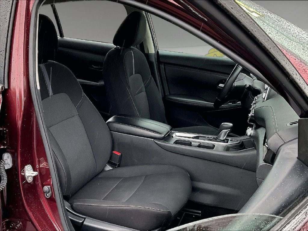 Used 2024 Red Nissan SV image 11