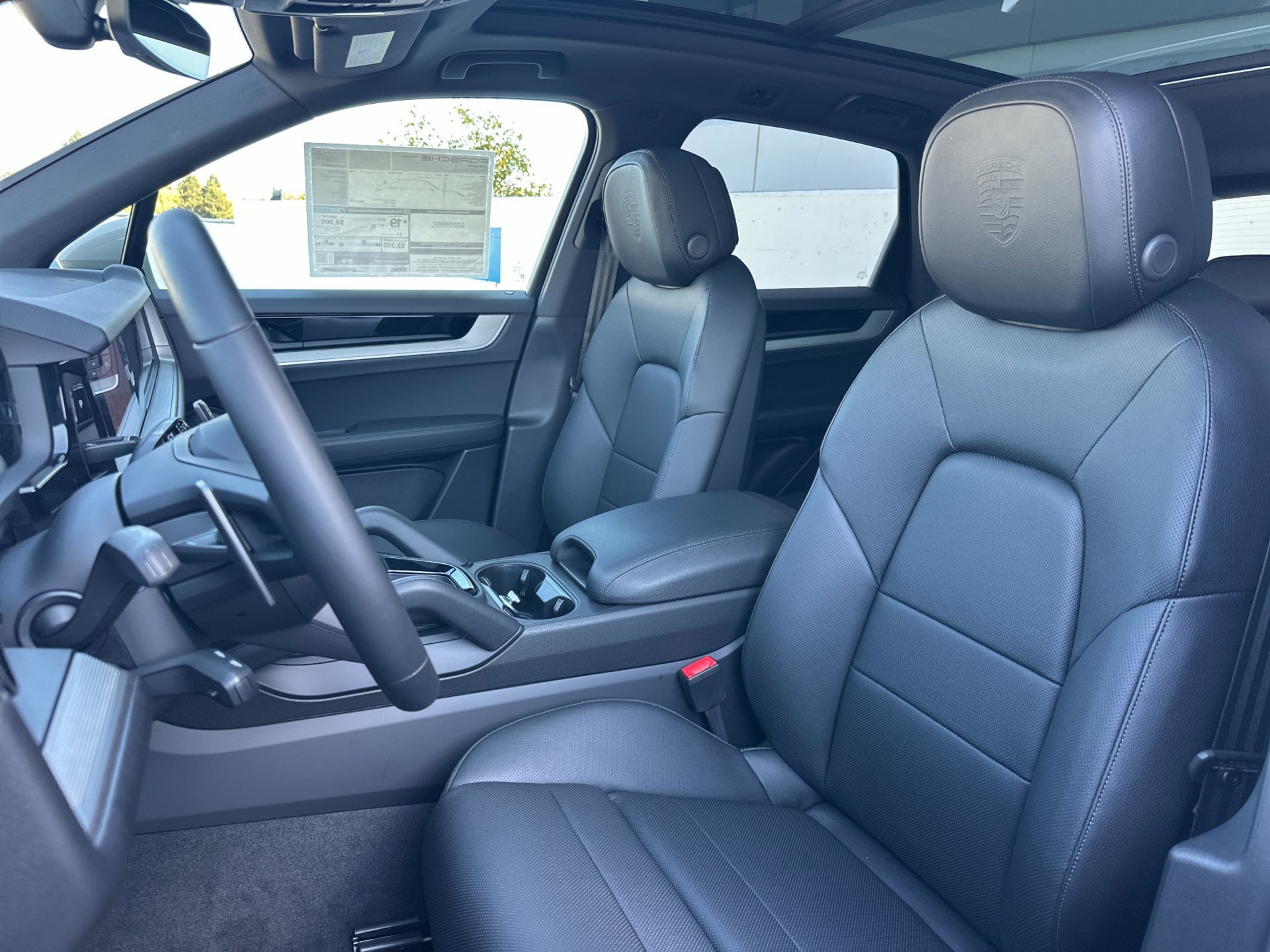 2026 Porsche Cayenne Base - Photo 6
