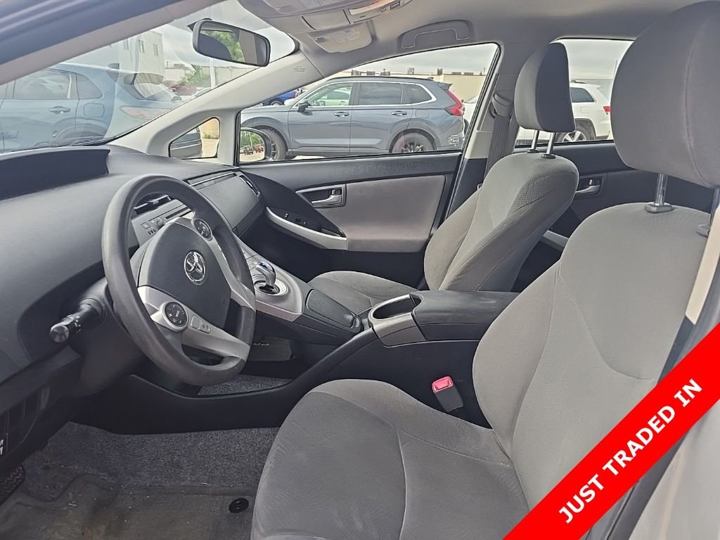 Used 2013 Silver Toyota Two image 5