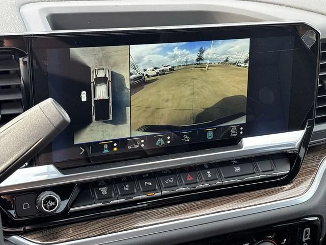 New 2026 Summit White Chevrolet LT DRW image 17