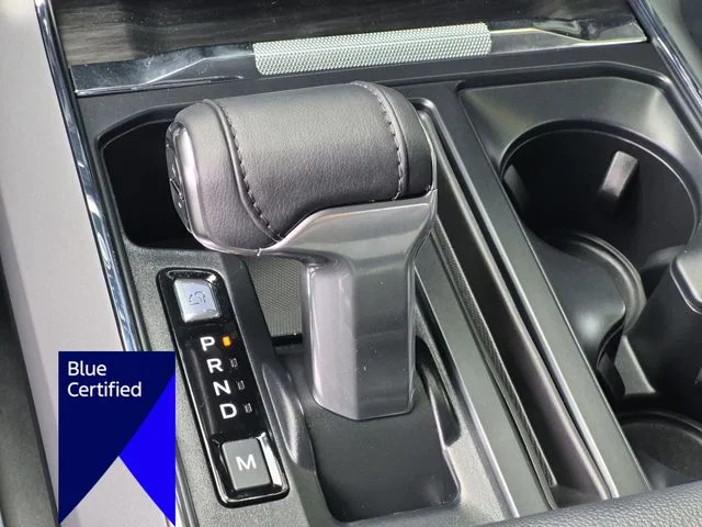 Used 2024 Gray Ford Lariat image 27