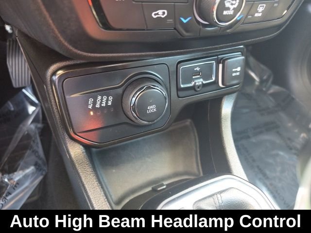 Used 2023 Black Jeep Limited image 25