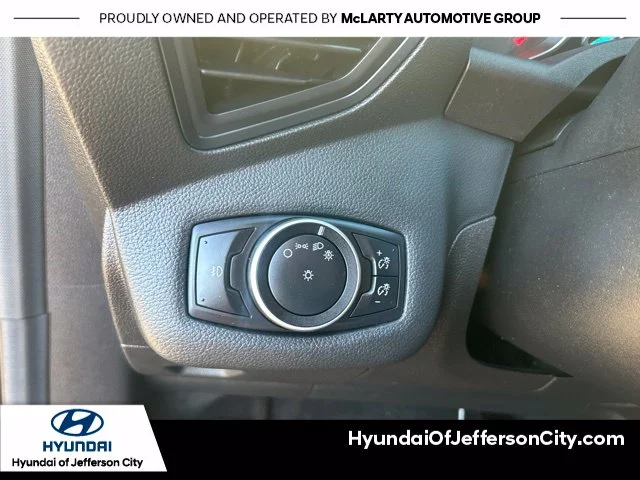 Used 2016 Gray Ford SE image 27