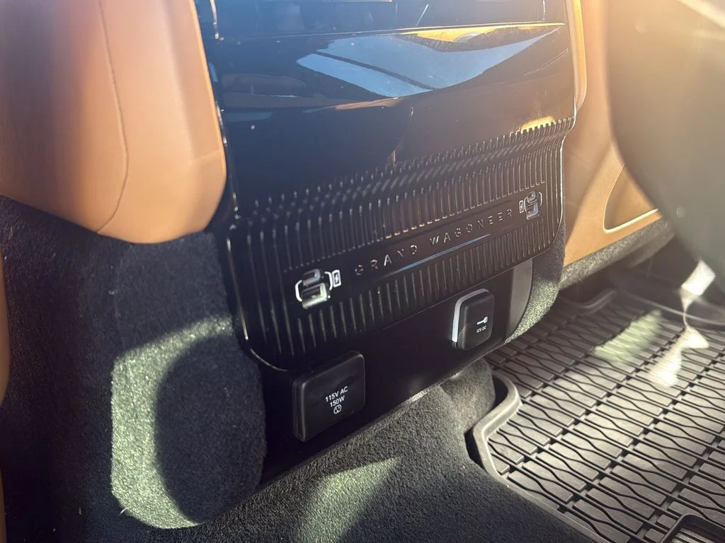 Used 2025 Black Jeep Series III image 34