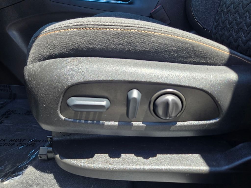 Used 2022 Gray Chevrolet LT image 12