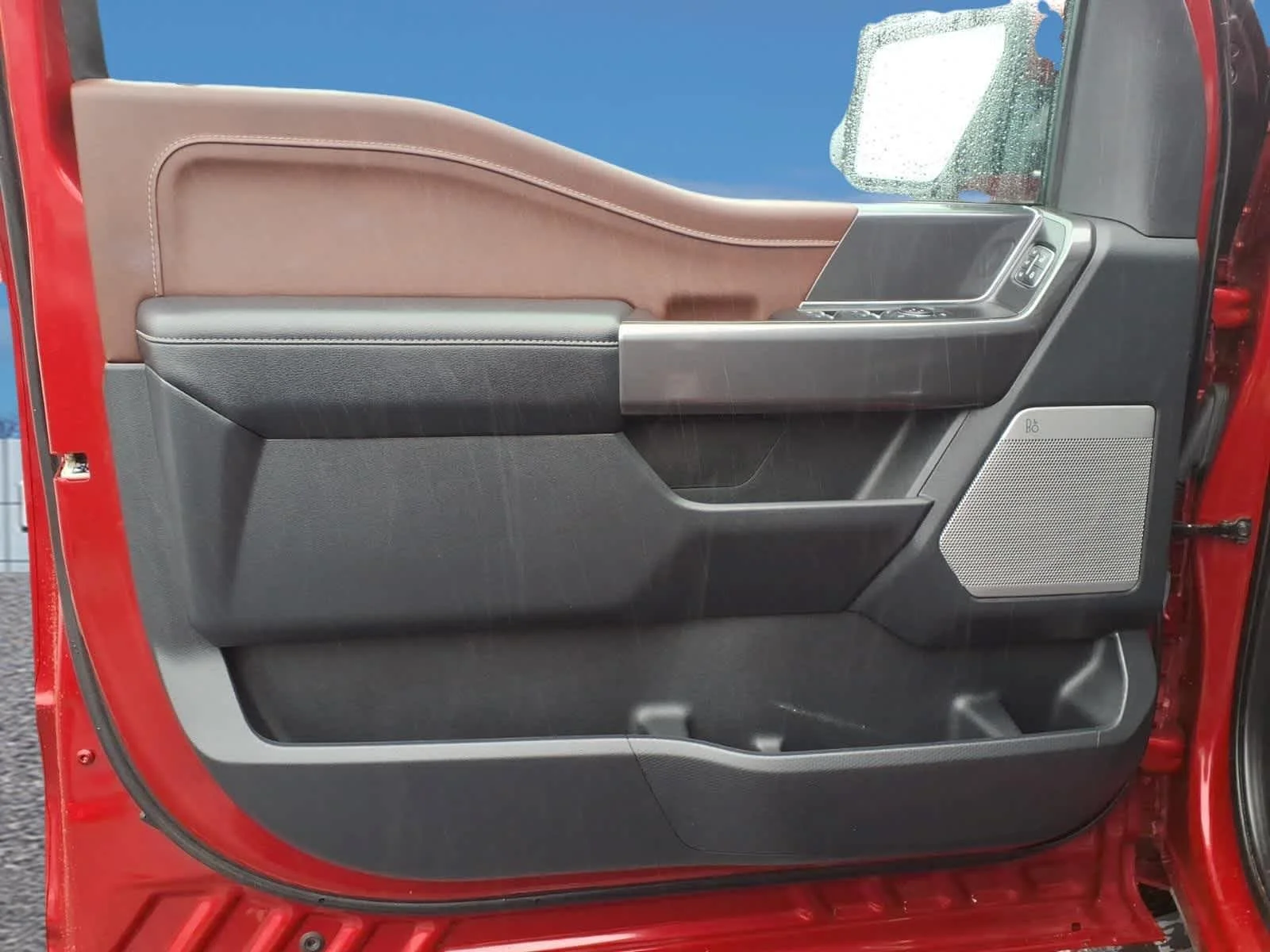 Used 2023 Rapid Red Metallic Tinted Clearcoat Ford LARIAT image 11