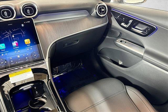 New 2026 Polar White Mercedes-Benz GLC 300 image 51