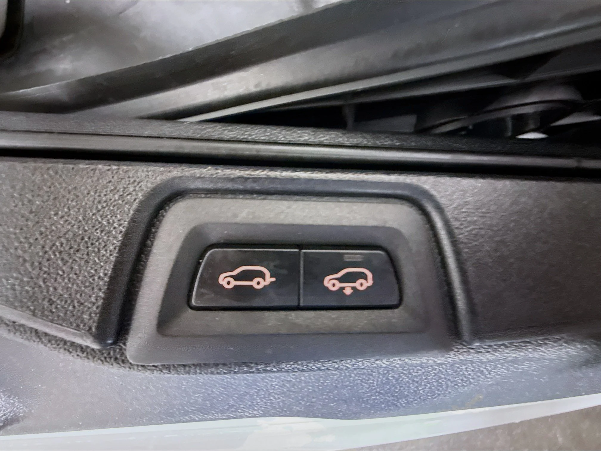 Used 2020 Mineral White Metallic BMW xDrive40i image 43