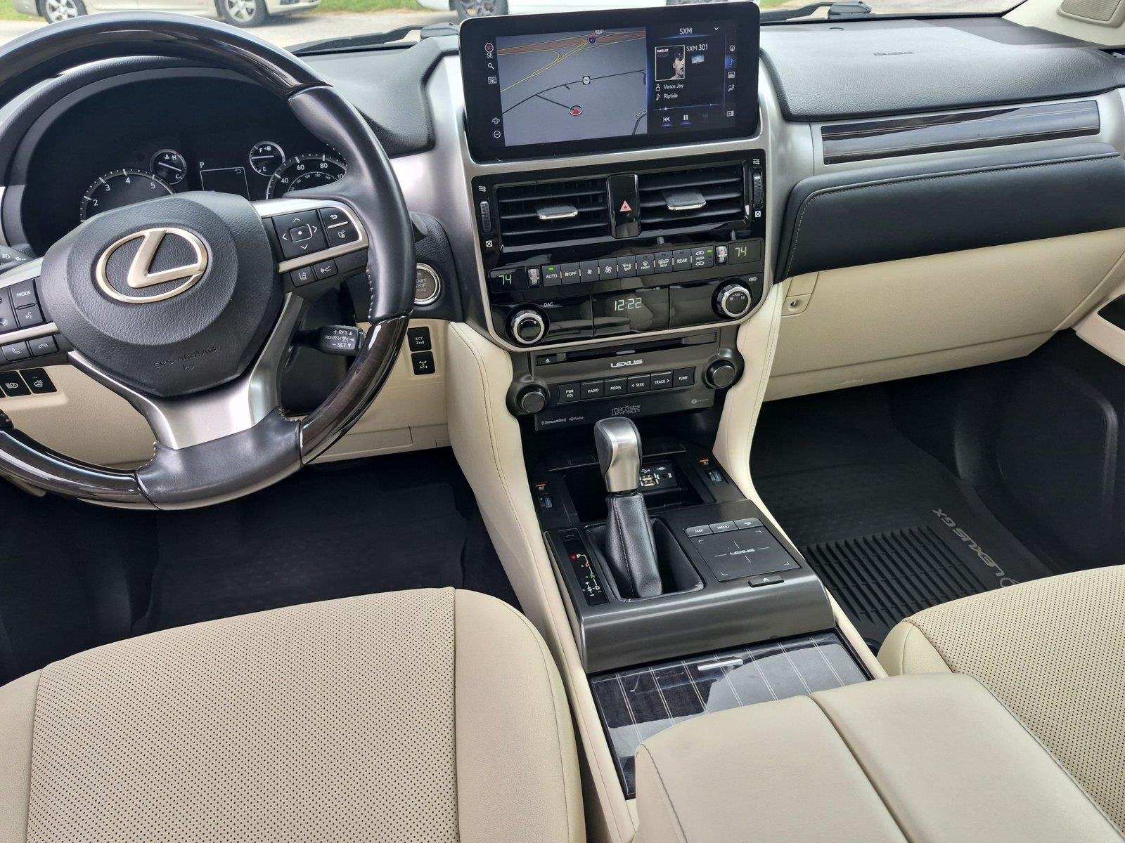 Used 2022 Black Onyx Lexus GX 460 Premium image 34