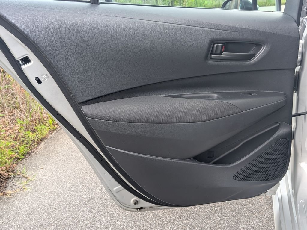 Certified Used 2025 Silver Toyota LE image 25