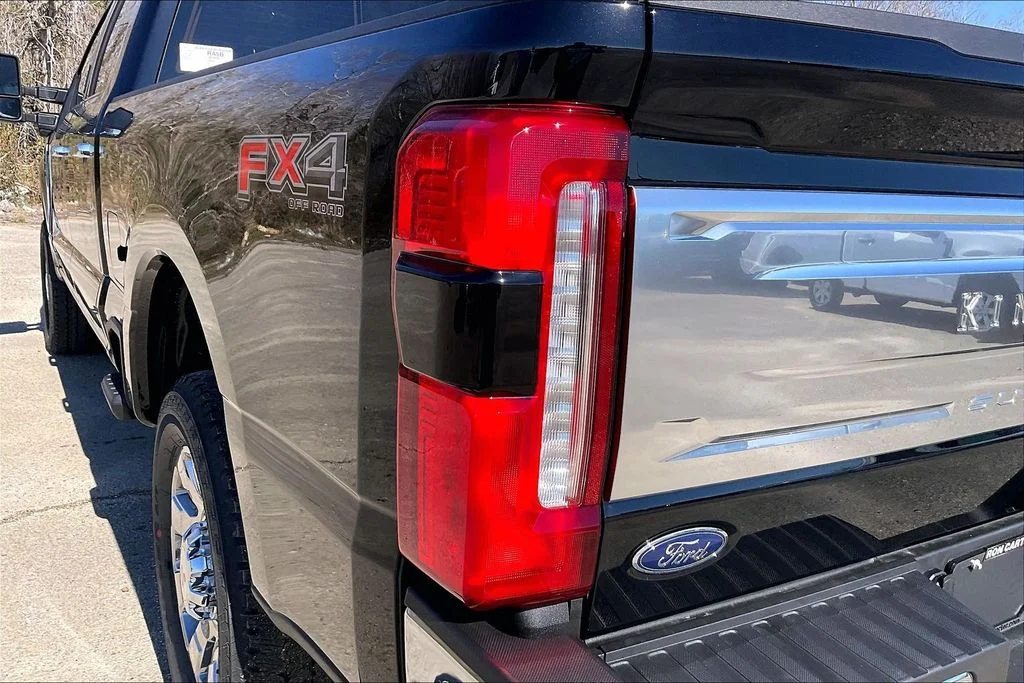 New 2026 Ford Super Duty F-250 King Ranch 4D Crew Cab