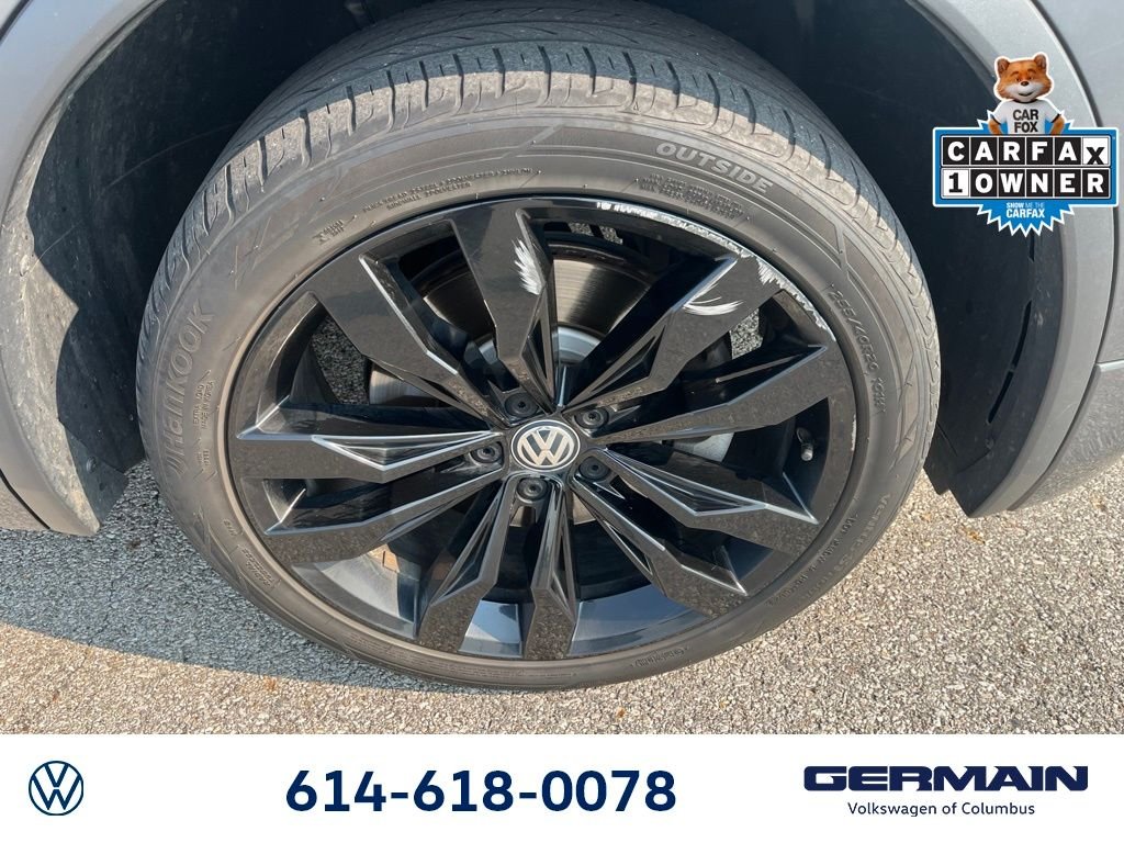 Used 2020 Gray Volkswagen 2.0T SE R-Line Black image 14