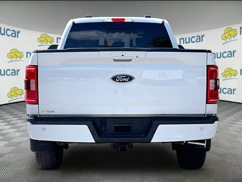 Used 2021 White Ford XLT image 5