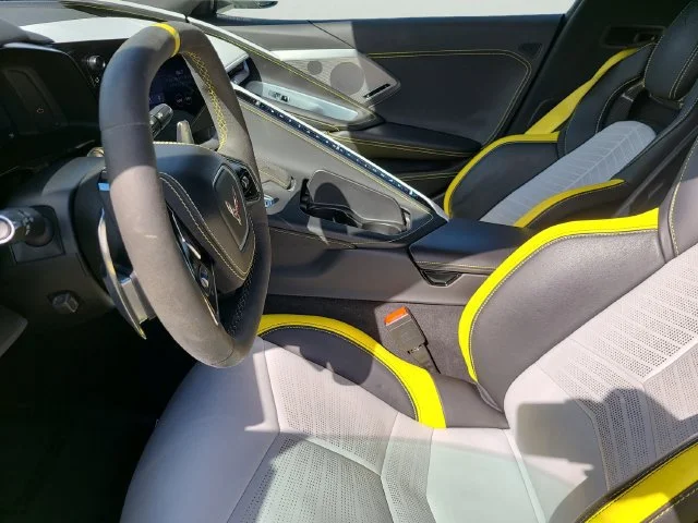 Used 2022 Accelerate Yellow Metallic Chevrolet 3LT image 17