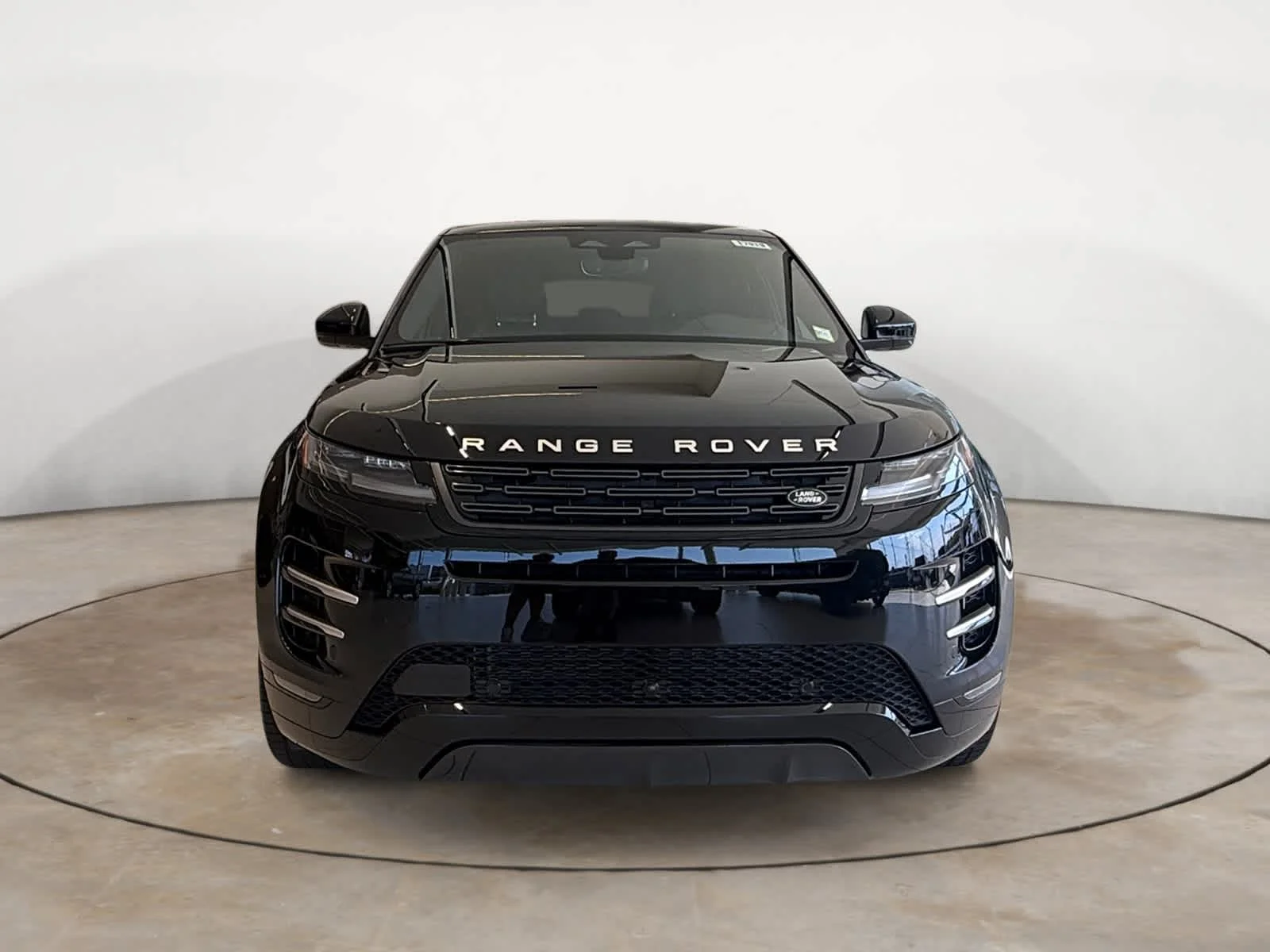 New 2026 Santorini Black Land Rover Hoxton Edition image 8