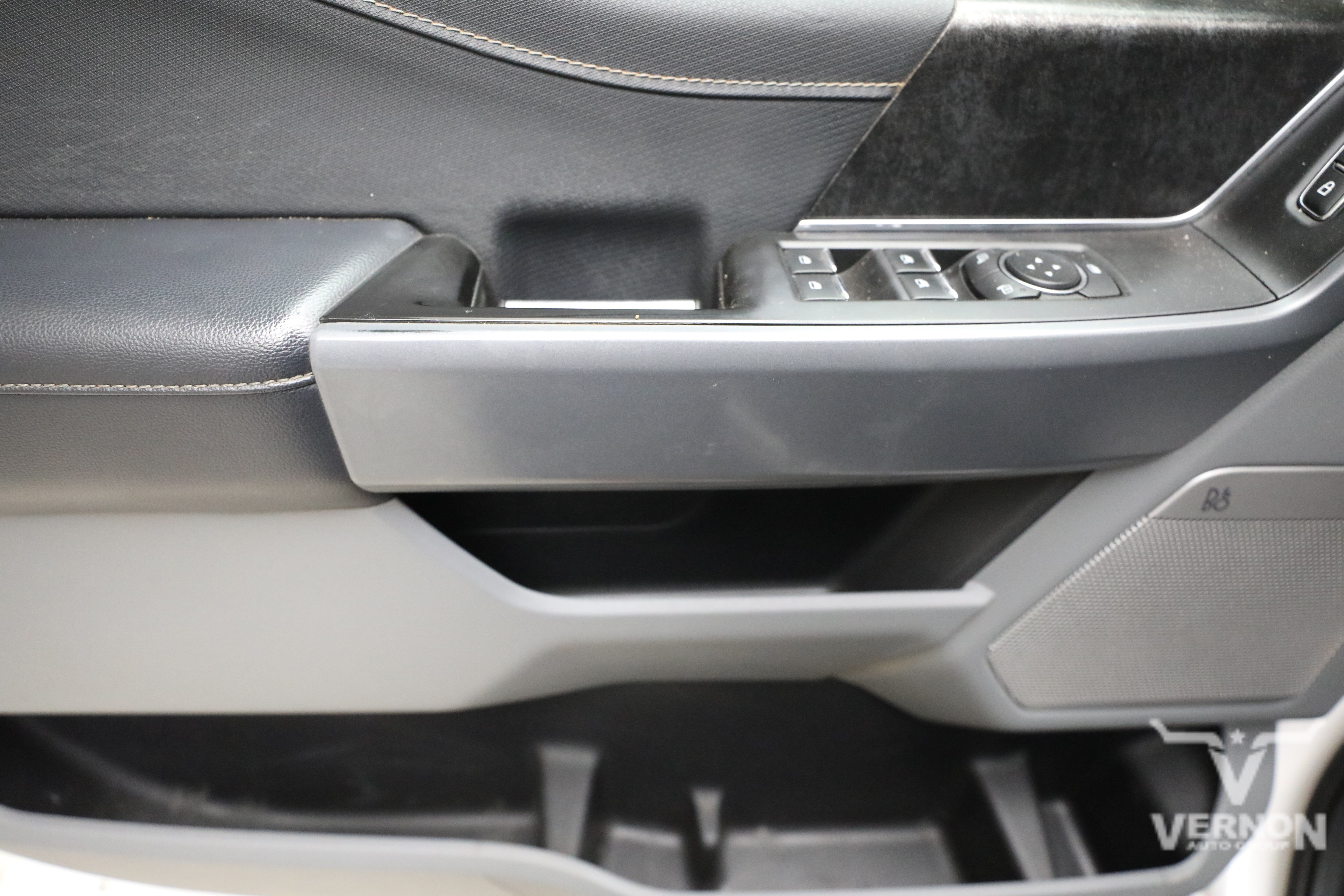 Used 2021 Oxford White Ford Y image 16