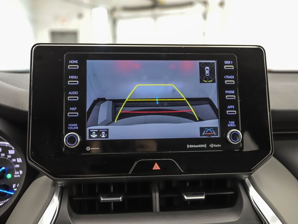 Used 2021 Blizzard Pearl Toyota XLE image 17