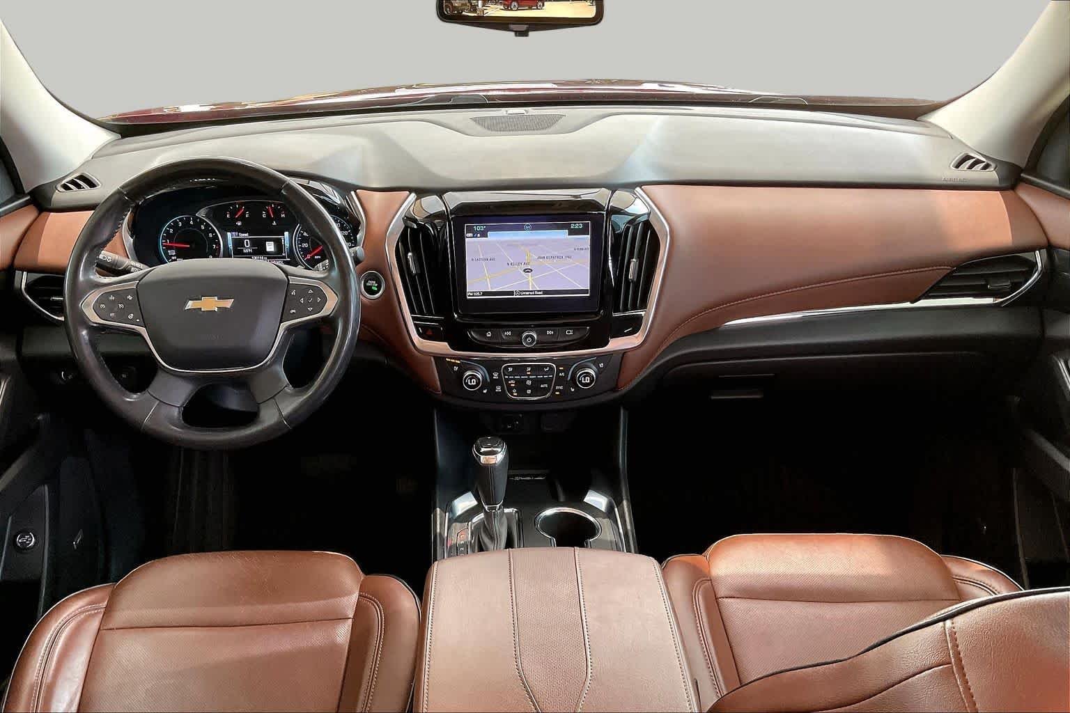 Used 2019 Cajun Red Tintcoat Chevrolet High Country image 15