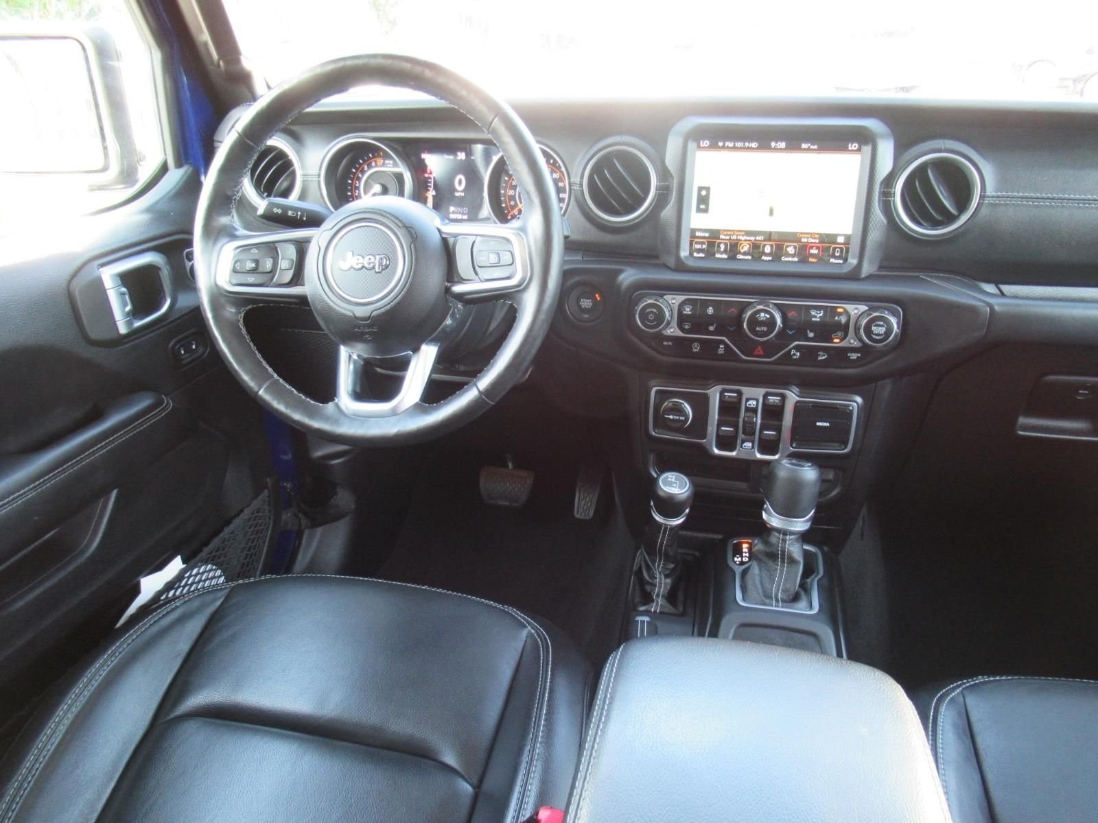 Used 2018 Blue Jeep Unlimited Sahara image 14