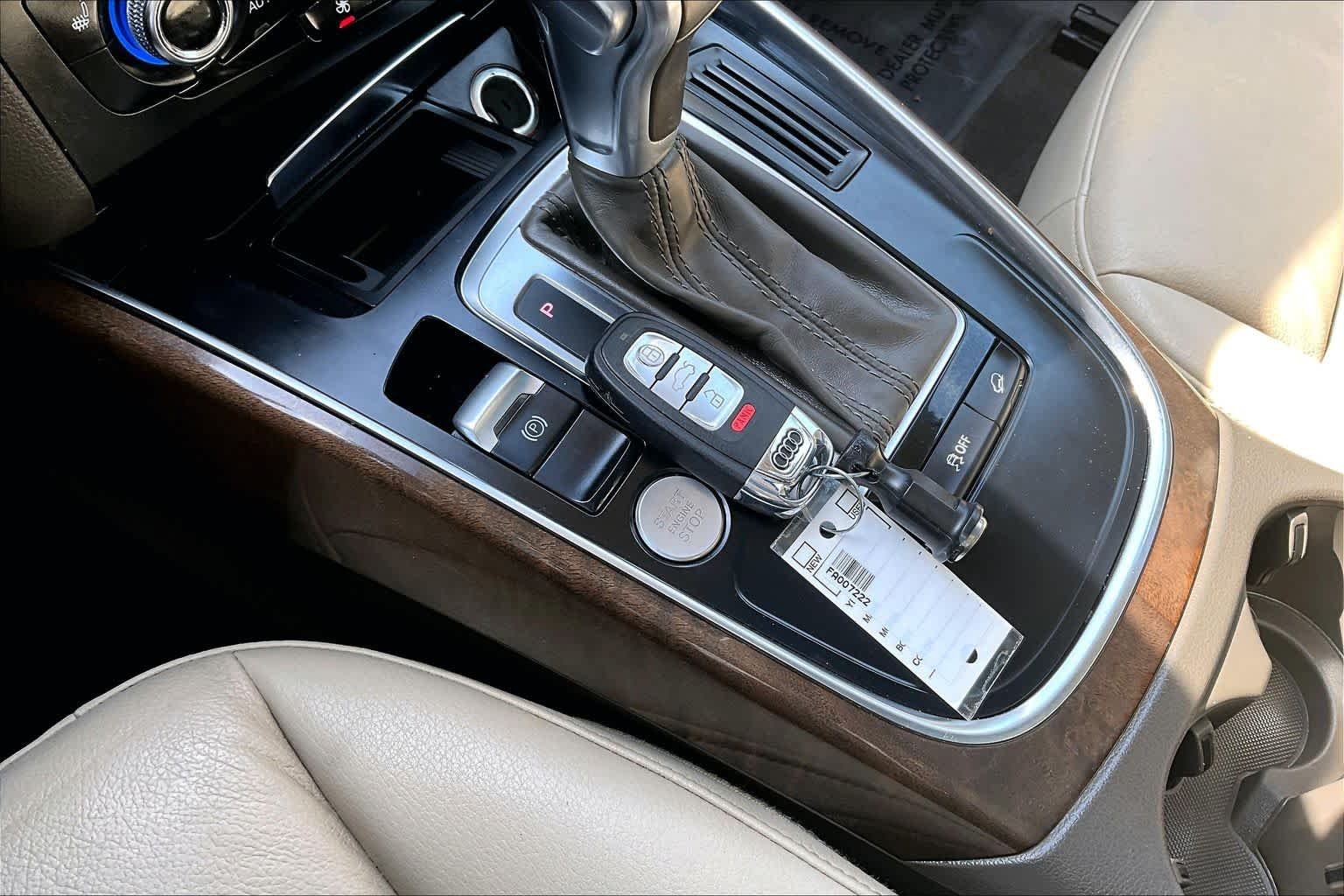 Used 2015 Moonlight Blue Metallic Audi Premium Plus image 14