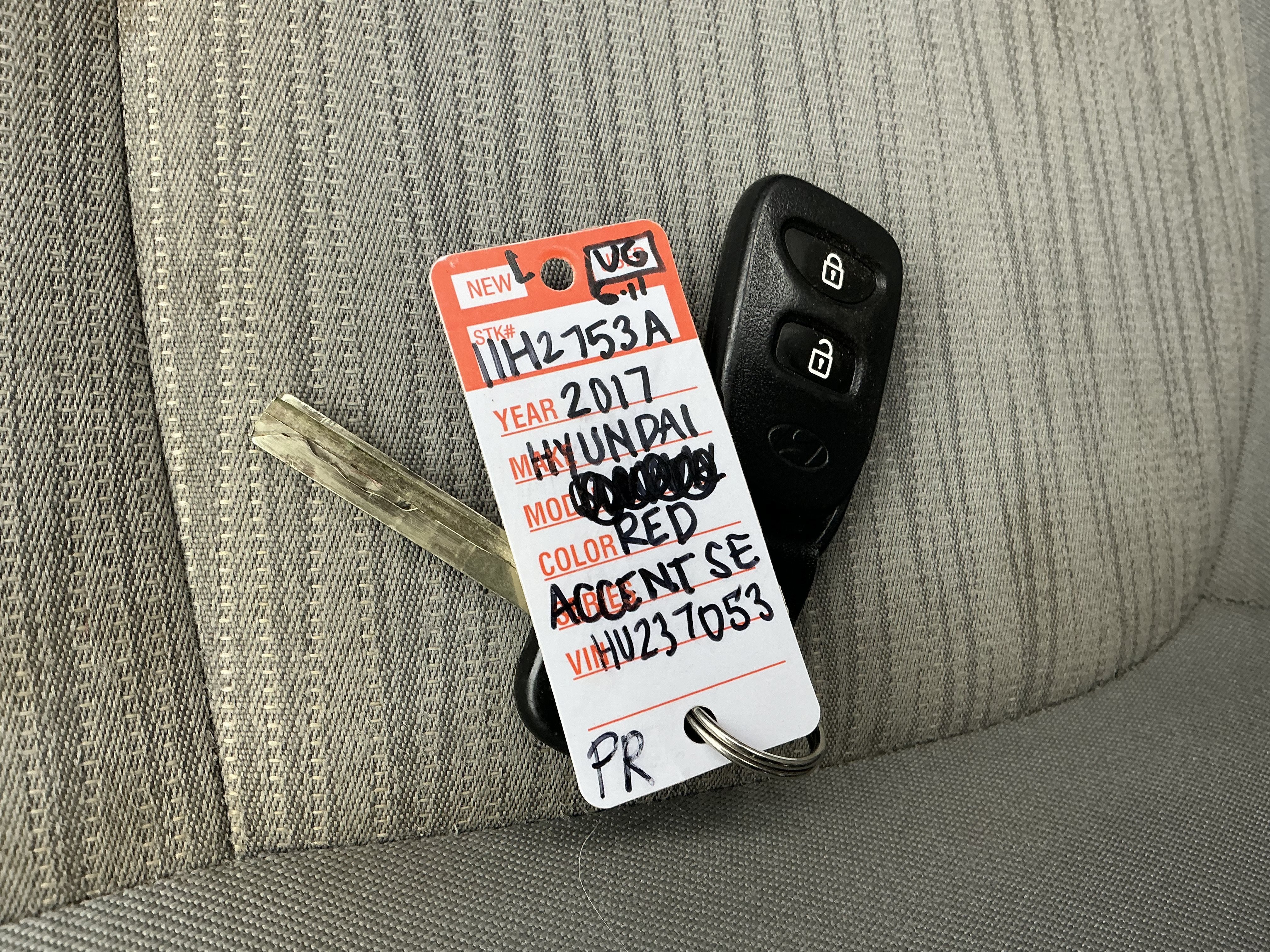 Used 2017 Boston Red Metallic Hyundai SE image 8