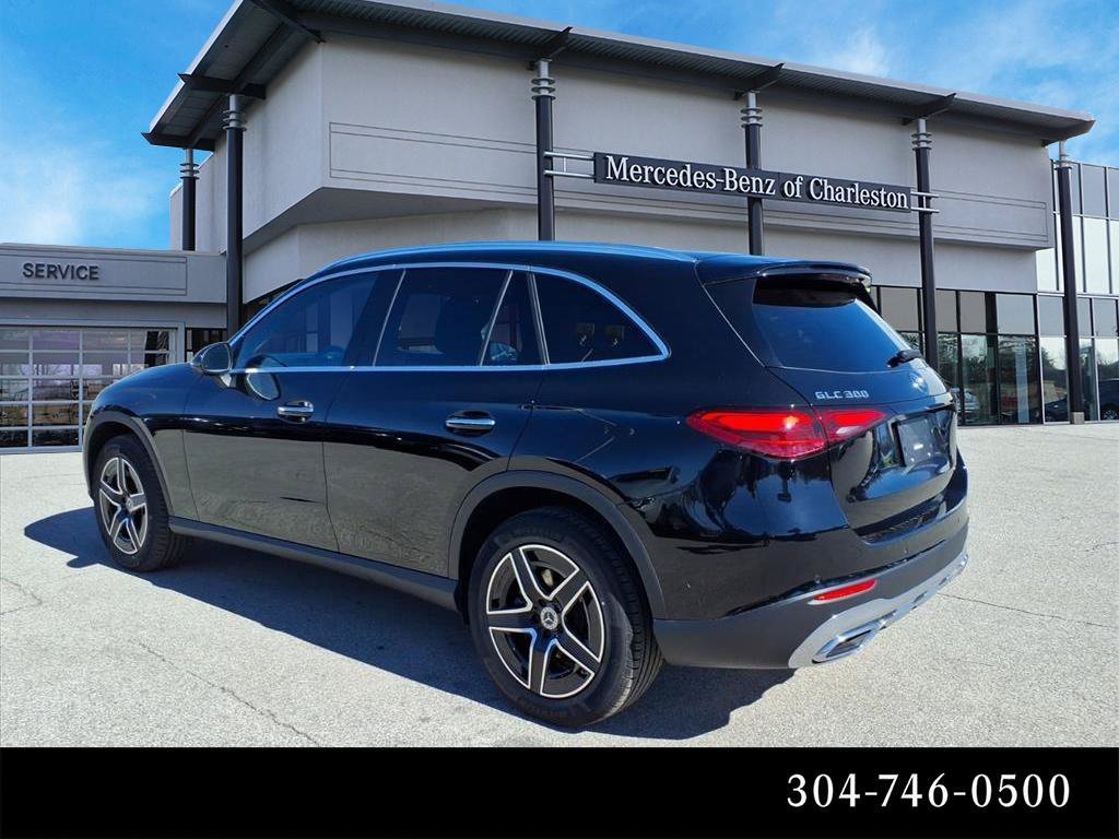 Certified Used 2026 Black Mercedes-Benz GLC 300 image 5