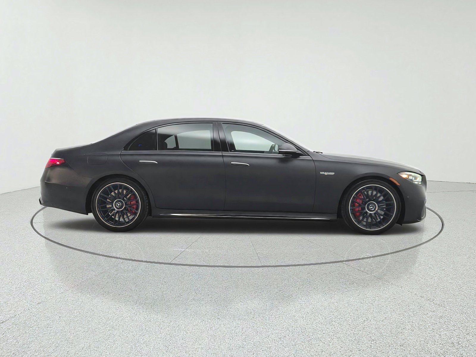 Certified Used 2024 Obsidian Black Metallic Mercedes-Benz AMG® S 63 E 4MATIC Sedan image 4