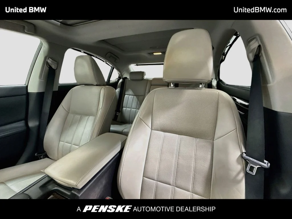 Used 2018 Silver Lexus 350 image 5