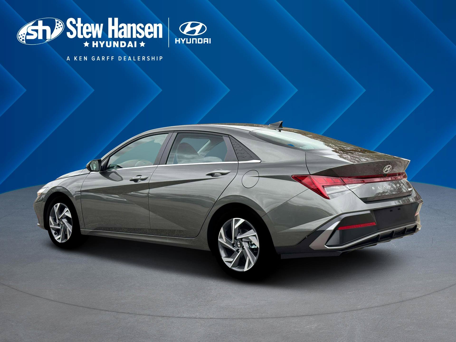 New 2026 Amazon Gray Hyundai Limited image 4