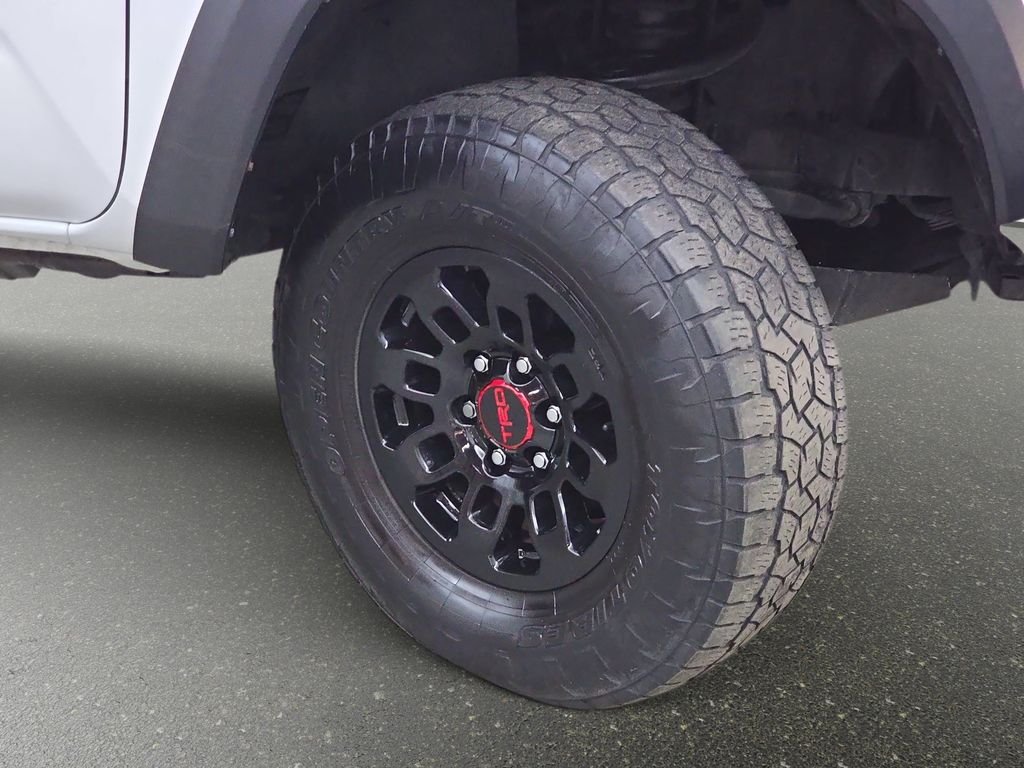 Used 2019 Super White Toyota TRD Pro image 34