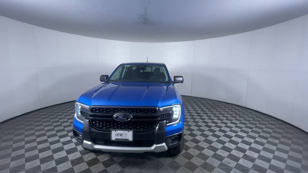 New 2025 Velocity Blue Metallic Ford XLT image 3