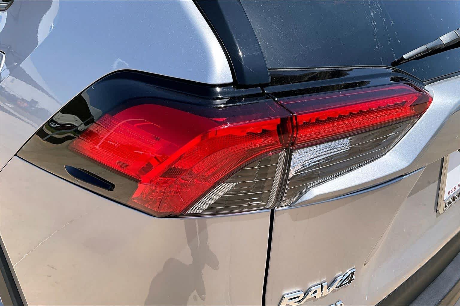 Used 2022 Silver Sky Metallic Toyota Hybrid XLE image 27