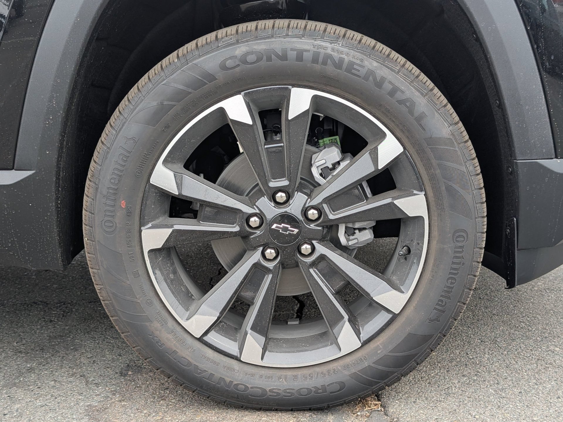 2027 Chevrolet Equinox RS - Photo 6