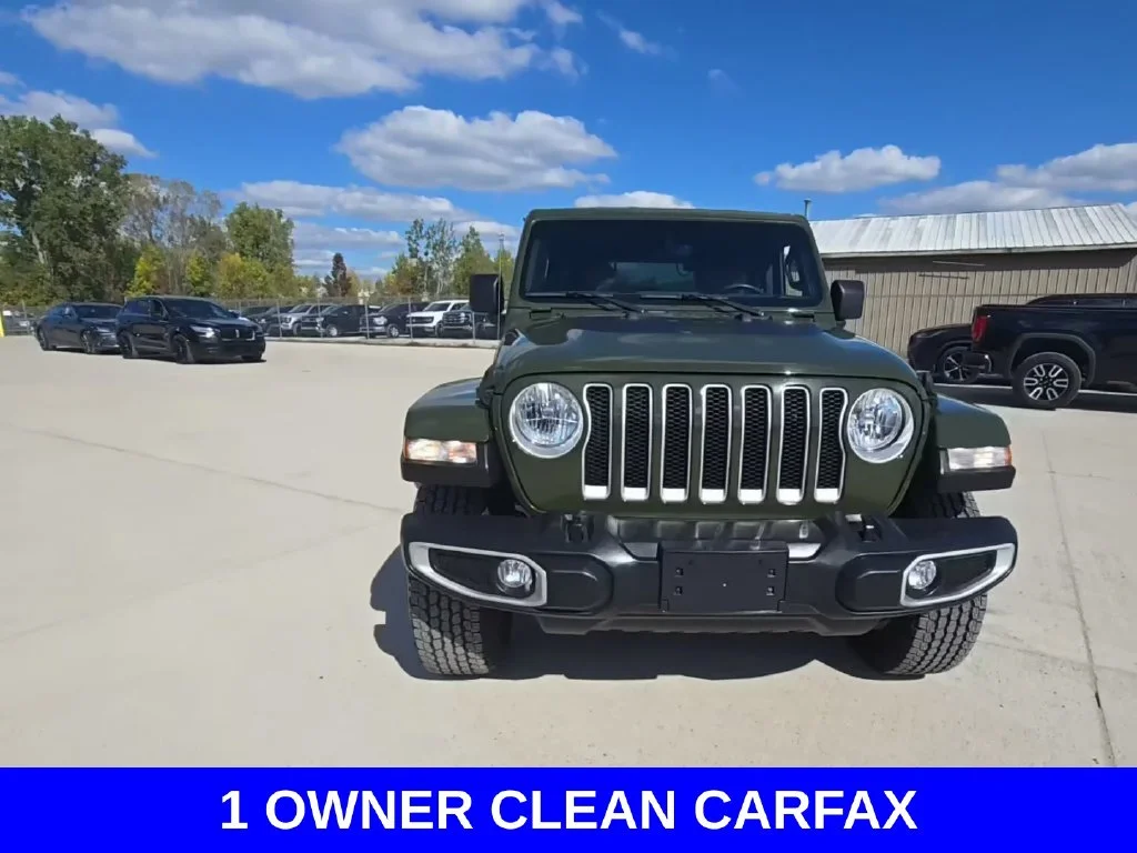 Used 2022 Green Jeep Unlimited Sahara image 3