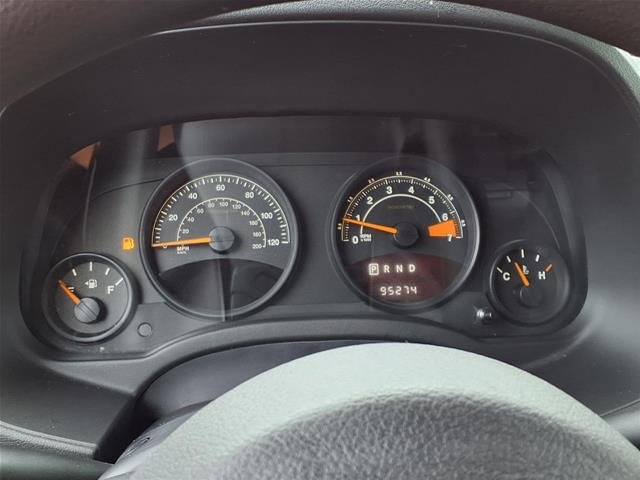 Used 2016 Billet Silver Metallic Jeep  image 26